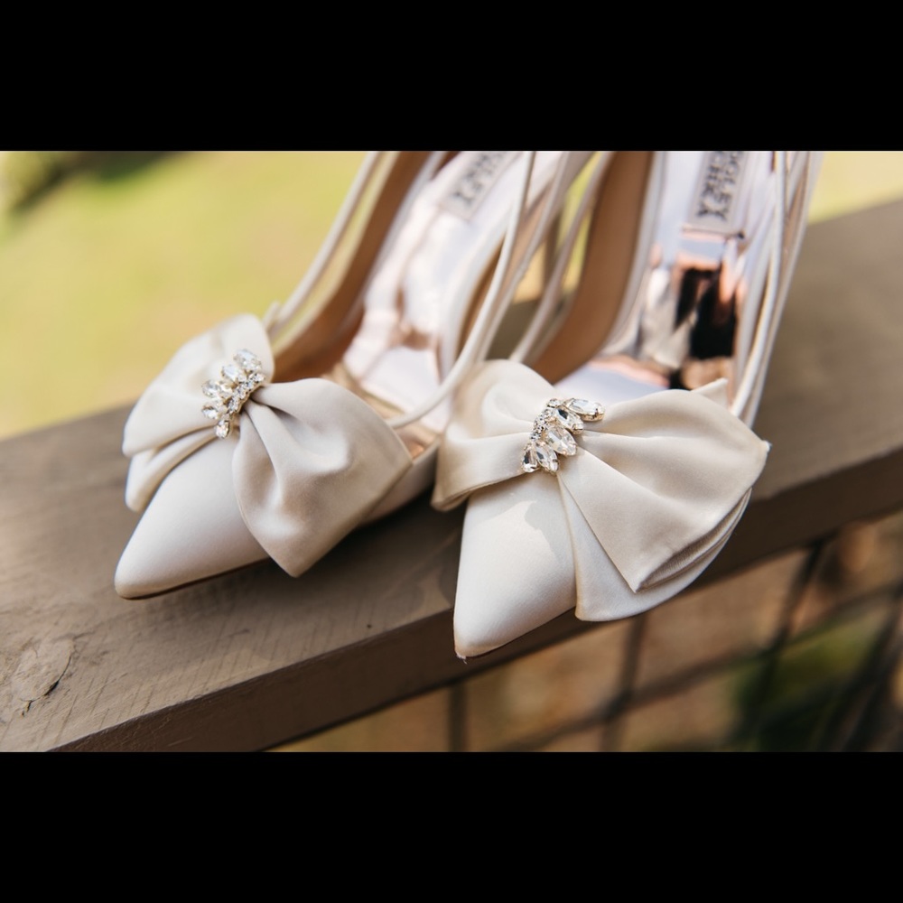 Badgley Mischka Pumps